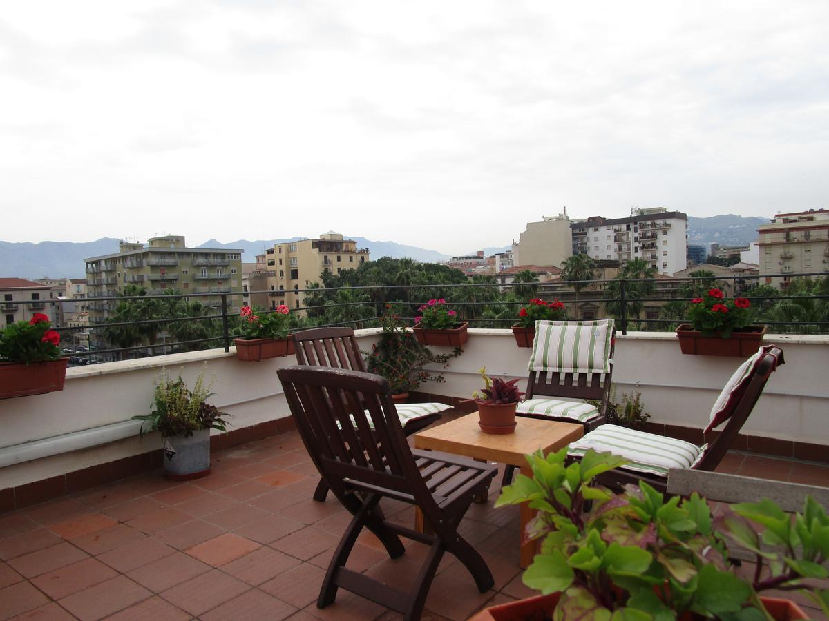 A' To Casa Lolli Hotel ปาแลร์โม ภายนอก รูปภาพ